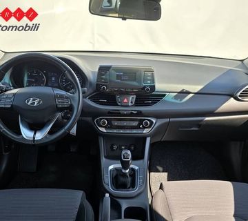 HYUNDAI I30 1.6 CRDI - cover