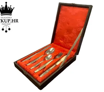 PRIBOBOR ZA JELO ZA ŠEST OSOBA S MOTIVOM RUŽE / R1, RATE! - cover