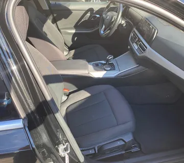 BMW SERIJA 3 TOURING 320XD, HUD, NAVI, TEMPOMAT, 4X GARANCIJA!! - cover