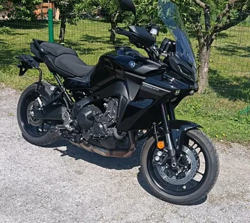 Yamaha TRACER 9 Bočni koferi Shad, 2023 god. - cover