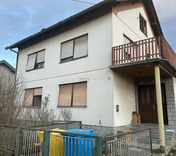 LUKAVEC, KUĆA NA DVIJE ETAŽE (SA DVA STANA) NA PARCELI OD 3750M2, POTR - cover