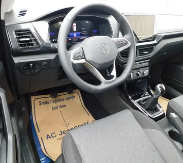 12617 Volkswagen T-Cross 1.0 TSI Life - cover