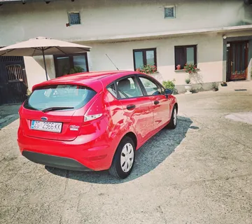 FORD FIESTA 1.25 GOTOVINA ILI OBROČNA OTPLATA /ZAMJENA - cover