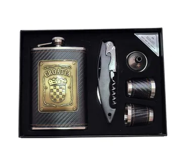 Pljoska set “Croatia” - cover