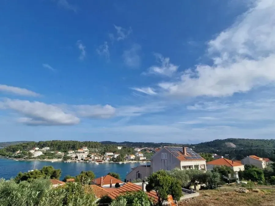 Građevinsko zemljište na prodaju - Lumbarda - cover