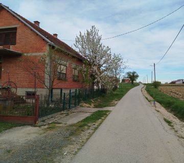 Prodaje se kuća 90 kvadrata 75000 eura Haganj - cover
