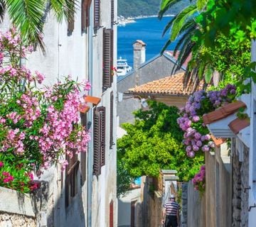 Boutique hotel na moru (prodaja) - cover