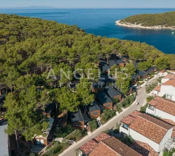 Brač, Milna/Osibova-građ. zemljište T-zona, 4240 m2 - cover