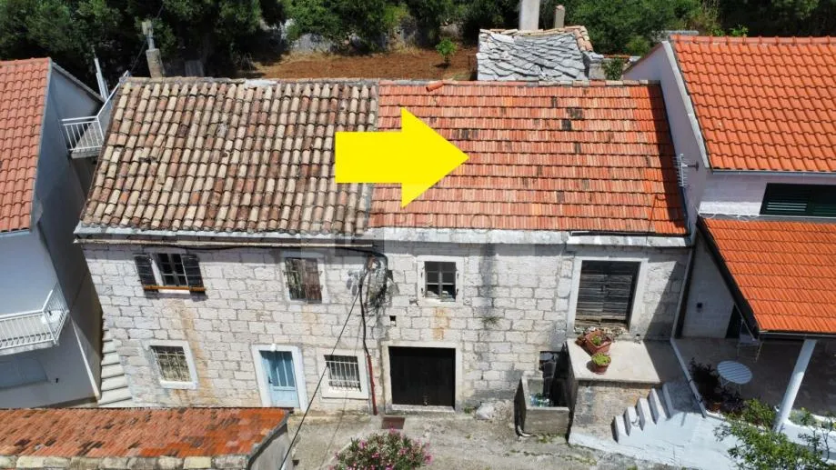 Kamena kuća s pogledom na more POSTUP- PELJEŠAC - cover