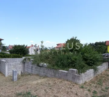 Istra, Pazin - građevinsko zemljište 599 m2 - cover