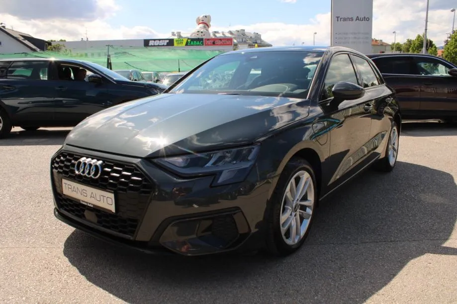 Audi A3 40 TFSi E AUTOMATIK *LED, NAVIGACIJA* - cover
