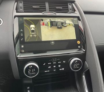 Garancija-JAGUAR IMA SVE ! 309 ks STRUJA-BENZ 4x4 R-Dynamic HYBRID - cover