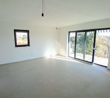 Stan na 1. katu s krovnom terasom od 84,7 m2-900m od mora (prodaja) - cover