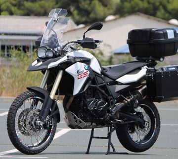 BMW GS F800 | F800GS | 2013 | 71.000 | Garažiran, 2013 god. - cover