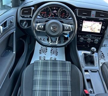 VW Golf 7 GTD - 2017 - 130.000km - LED - NAVI - GARANCIJA - REG.1.GOD. - cover