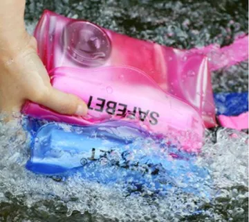 Vodootporna torbica za plažu model 2025 - cover