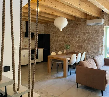 Kuća autentična - cover