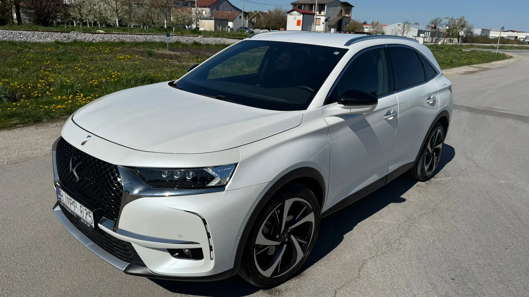DS7 Crossback E-Tense 225, RIVOLI, SAMO 33.000km, KAO NOV - cover