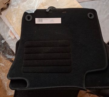 Texilni tepisi za vw tiguan - cover
