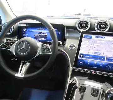 Mercedes-Benz GLC 300 de 4MATIC Avantgarde/Panorama/Burmester/Memory - cover