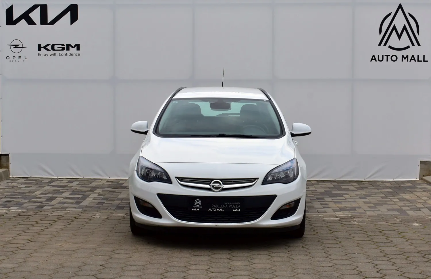 Opel Astra Karavan 1,6 CDTI *JAMSTVO, ALU NAPLATCI* - cover