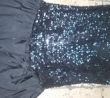 Crna svečana haljina "C&A" - cover