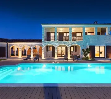 SVETI LOVREČ-KAMENA VILA SA BAZENOM NA PRODAJI (prodaja) - cover