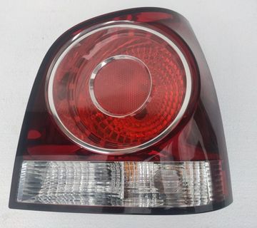 STOP LAMPA DESNA VW POLO 9N2 2005-2009 - cover