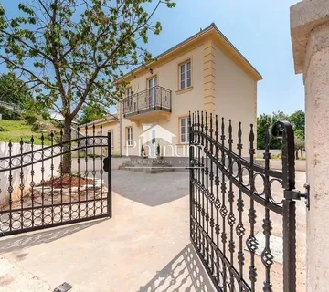 Istra, Barban okolica, samostojeća vila s bazenom, 4 sobe, (prodaja) - cover