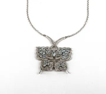Srebrna ogrlica Butterfly - cover
