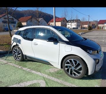 Bmw i3 rex - cover