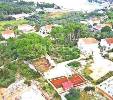 Korčula, Lumbarda – atraktivno građevinsko zemljište s pogledom na mor - cover