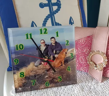 PERSONALIZIRANI SAT (stakleni) - cover