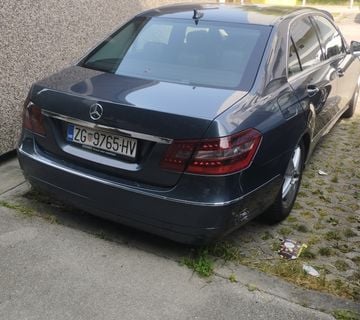Mercedes E 200 blueefficiency - cover
