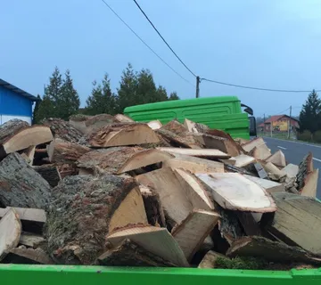 Drva za ogrjev - 150 EUR s dostavom - cover
