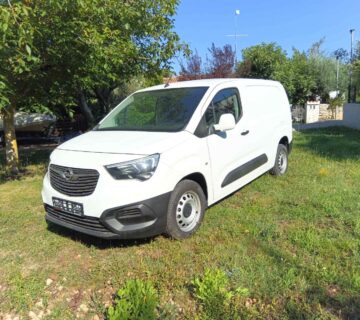 Opel Combo XL, 1.6 cdti, 10.900 eura sa PDV-om - cover