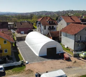 Montažna hala / montažni šator 9.15x20m 4,5m (V) 183m2 DOSTUPNO ODMAH - cover
