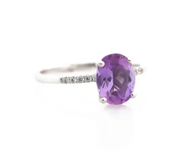 Zlatni prsten Olivia - cover