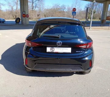 MG 3 ICE COMFORT 1.5L MT "NOVI MODEL" - cover