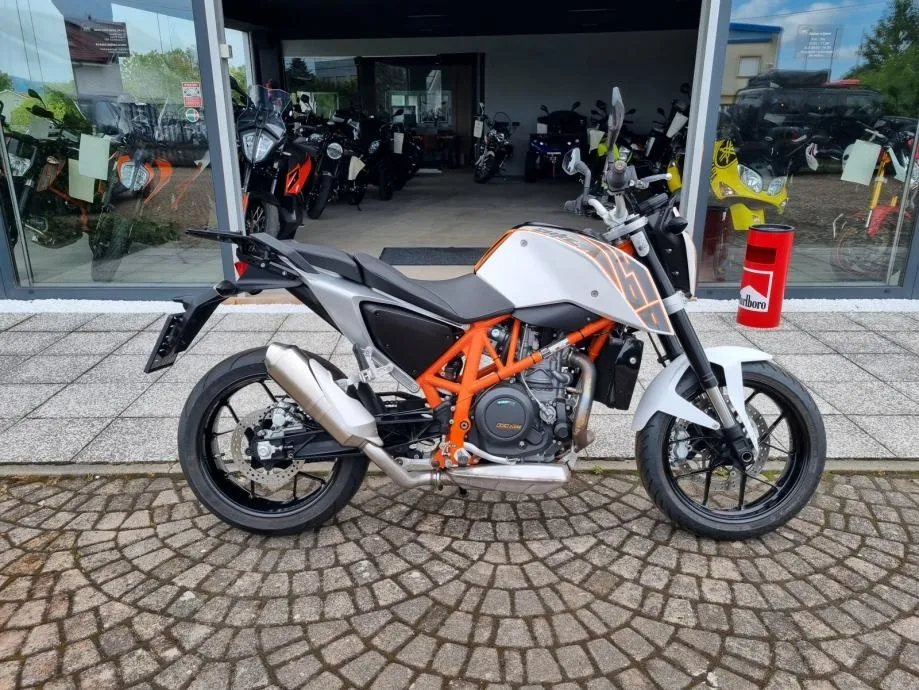 KTM DUKE 690 ABS, A2 KATEGORIJA, 2014 god. - cover