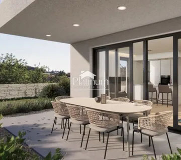 Luksuzni stan u Rovinju - cover