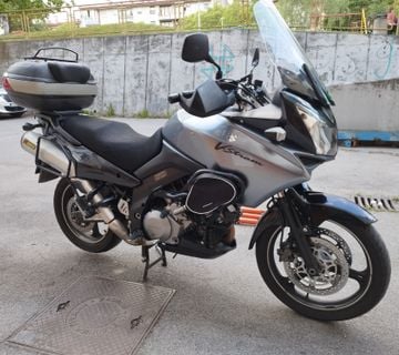 Suzuki V-Strom 1000 - cover