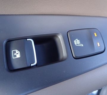Hyundai Santa Fe 2.2 CRDI DCT, 42.900,00 € - cover