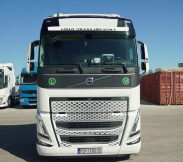 Volvo FH 500 ACC - cover