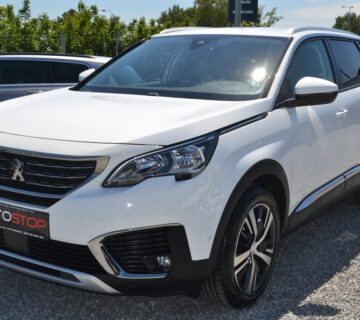 Peugeot 5008 1,5 BlueHDI automatik *** LEASING 1-7 god *** SERVISNA ** - cover