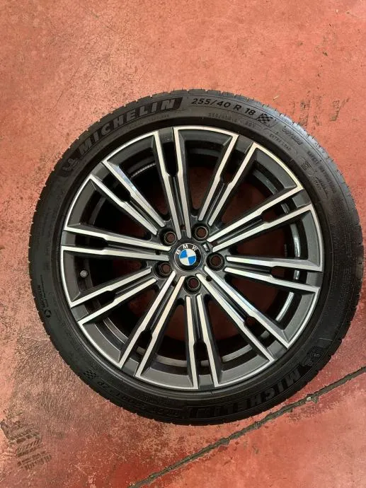 Gume Michelin Pilot Sport 4 ZP 255/40 R18 - cover