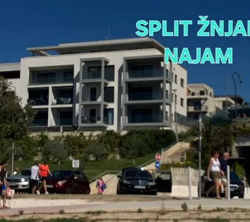 SPLIT ŽNJAN 1 RED DO MORA 70 M2 + TERSA 60 M2 + GARAŽA - cover