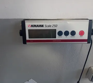 Vaga za životinje 250 kg - cover