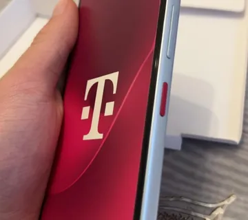 Mobitel T Phone 3 cijena 100 eura - cover