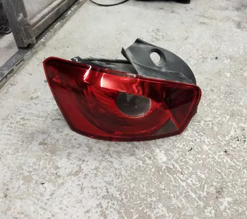 SEAT IBIZA 2015 ZADNJA LIJEVA LAMPA - cover
